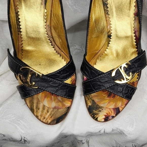 Just Cavalli Robert Cavalli Heels - Picture 5 of 10
